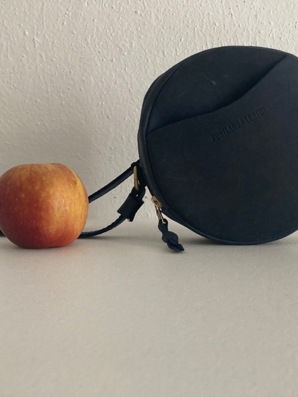 Portland Leather Round Crossbody Bag Dark Blue Firm Leather, fair condition - Picture 12 of 12